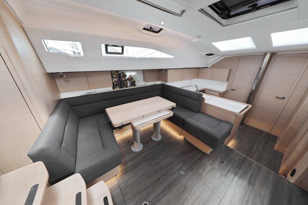 Sailing yacht Elan Impression 50 Abena