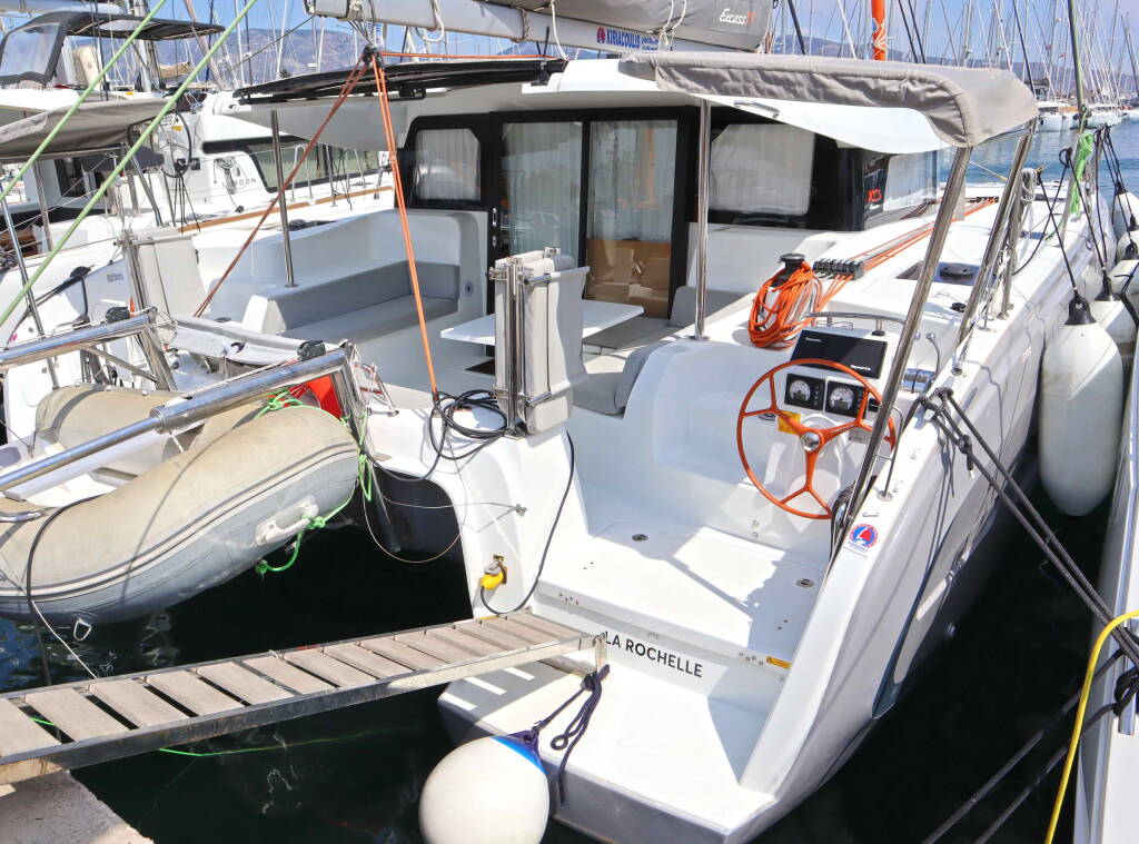 Katamaran Excess 11 CLASS-
