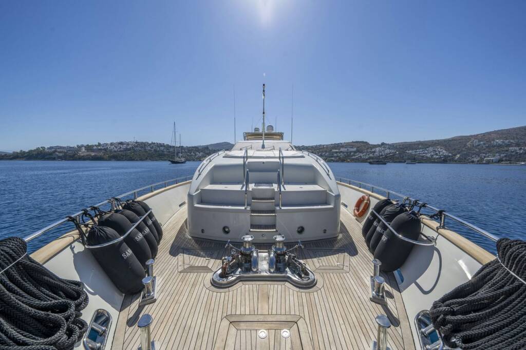 Luxus-Motoryacht Falcon 115 Sanref