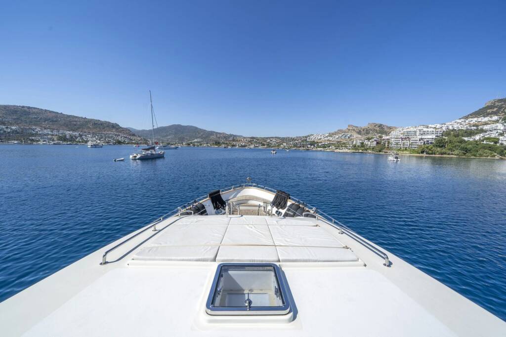 Luxus-Motoryacht Falcon 115 Sanref