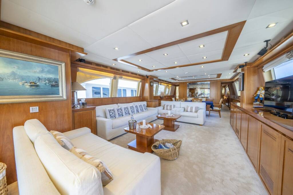 Luxus-Motoryacht Falcon 115 Sanref