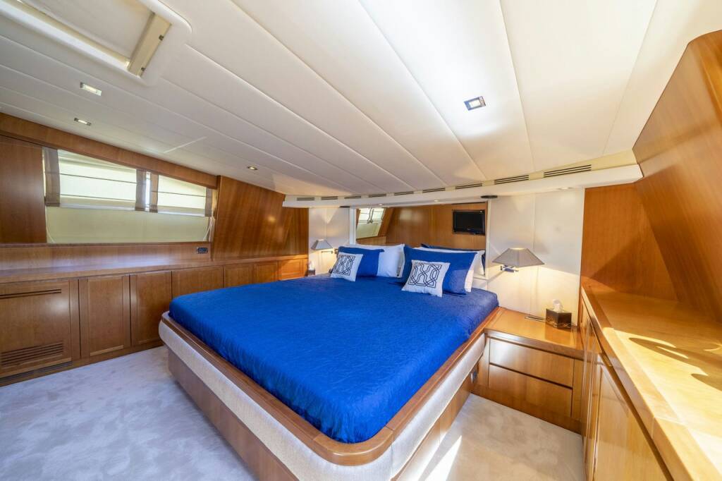 Luxus-Motoryacht Falcon 115 Sanref