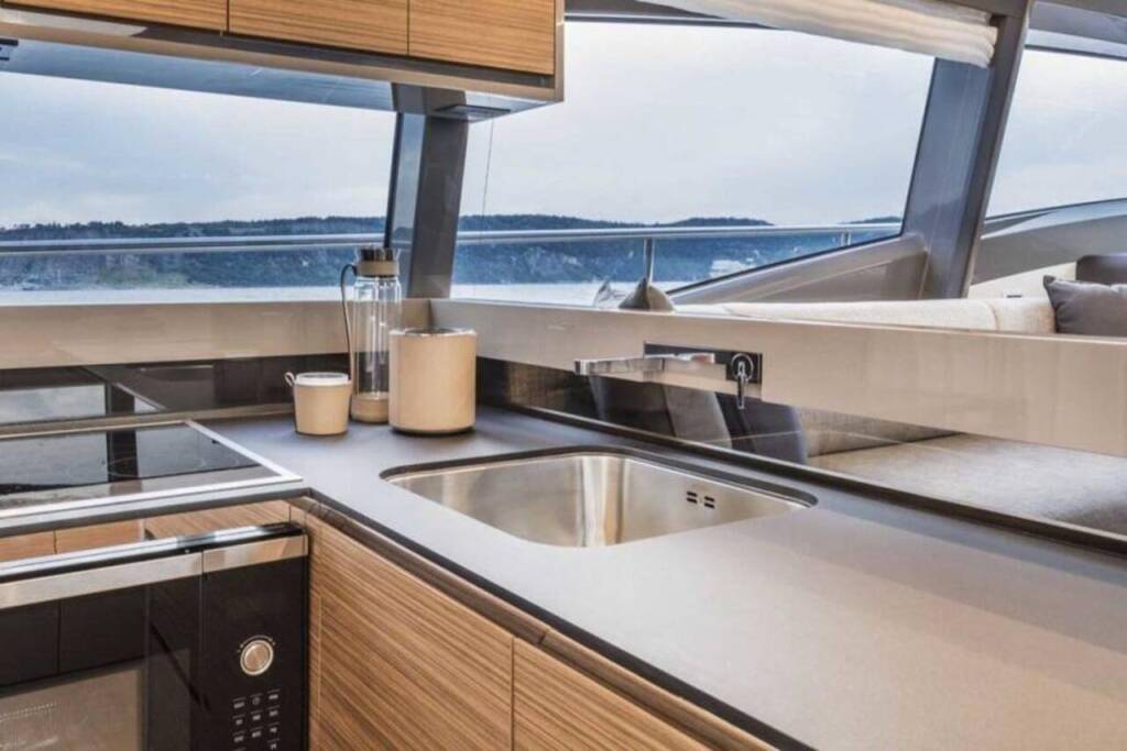 Ferretti Yachts 450 Dream