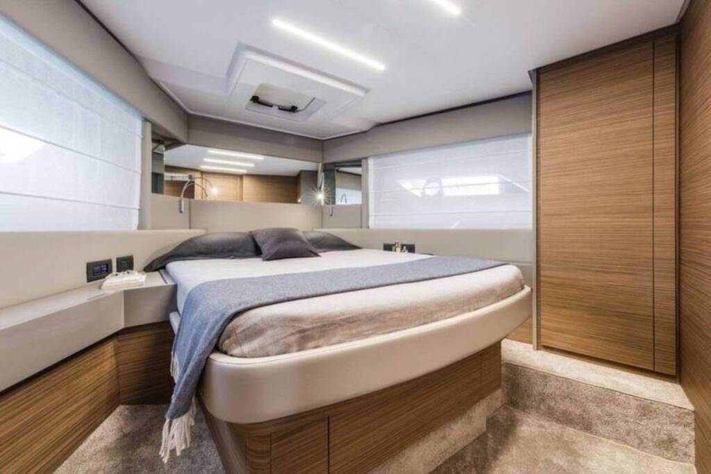 Ferretti Yachts 450 Dream