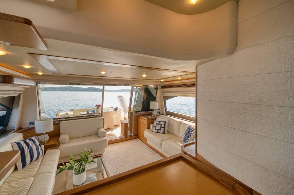 Ferretti Yachts 681 M/Y Dominique