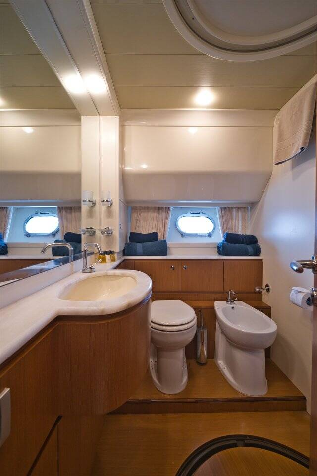 Ferretti Yachts 681 M/Y Dominique