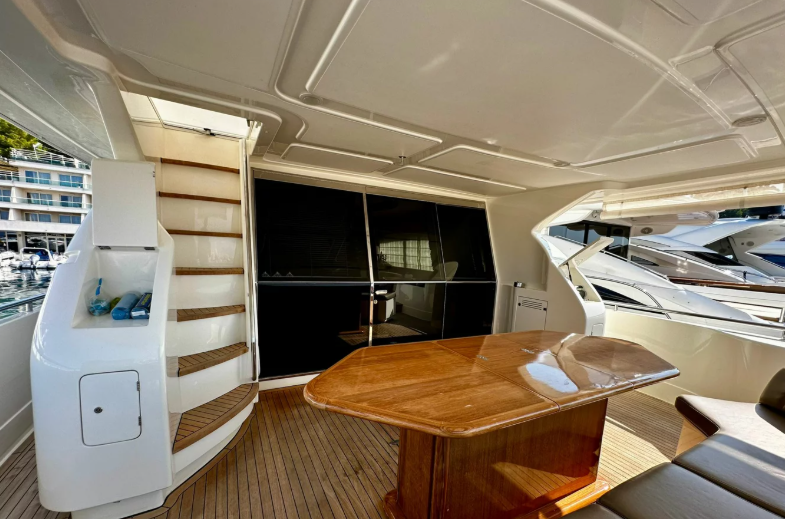 Ferretti Yachts 730 Angelica
