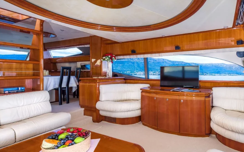 Ferretti Yachts 730 Angelica