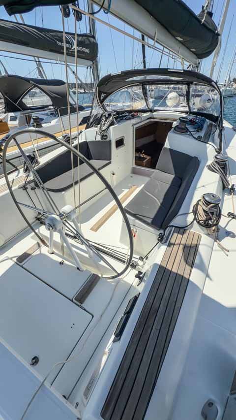 Sailing yacht First 35 Kalypso