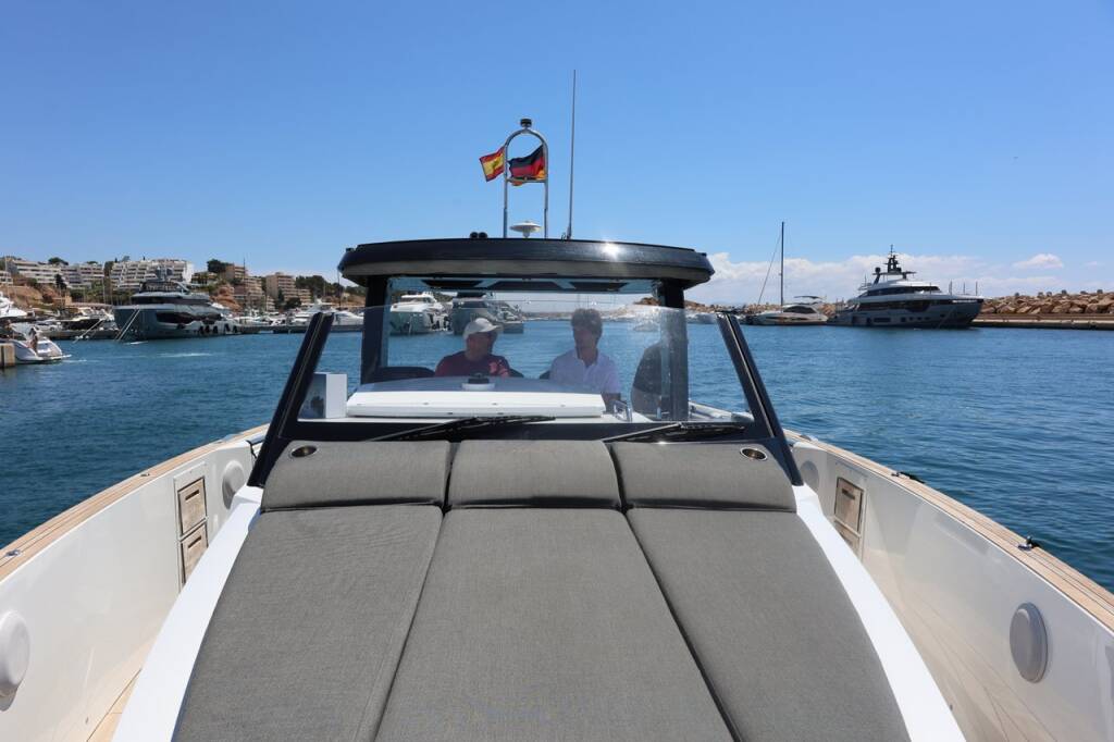 Motoryacht Fjord 42 Open Bandit