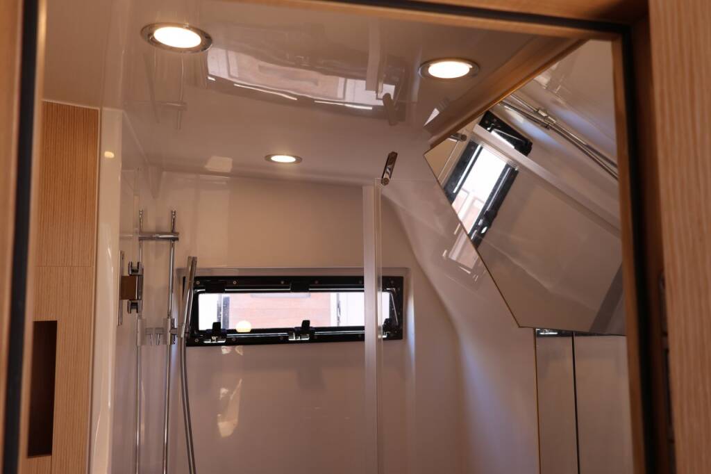 Motoryacht Fjord 42 Open Bandit