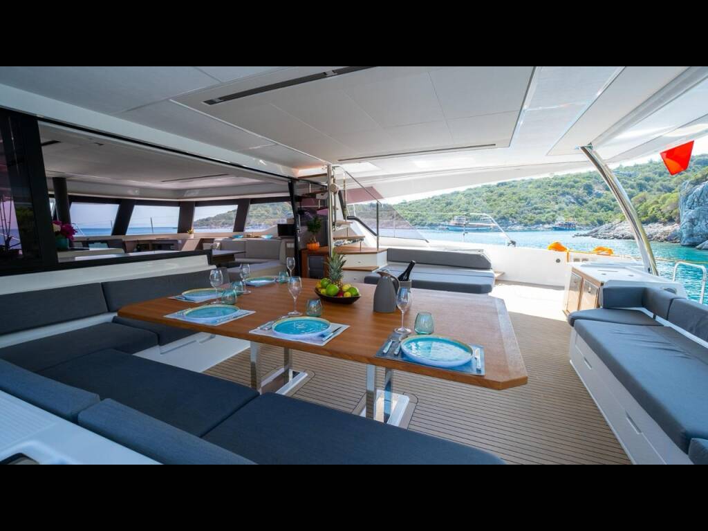 Fountaine Pajot Alegria 67 Mus 3