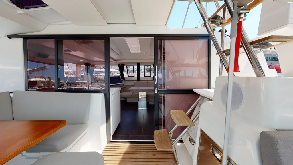 Fountaine Pajot Astrea 42 Maestro Serene Blue