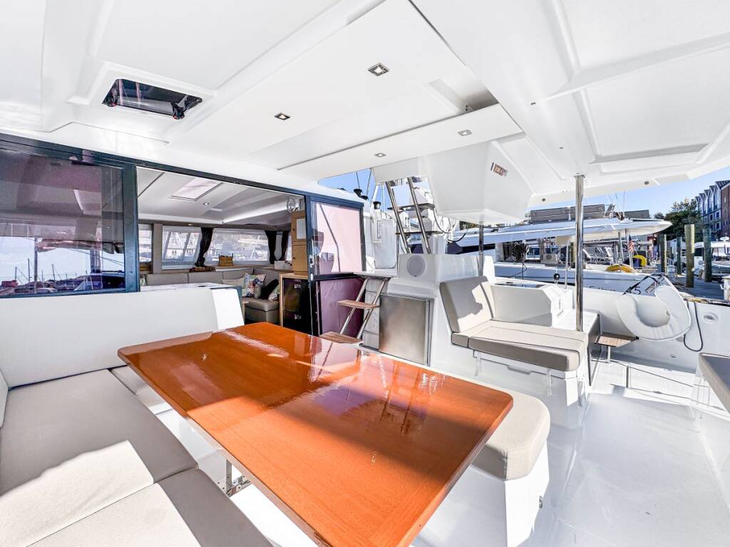 Fountaine Pajot Astrea 42 Maestro Serenity Now