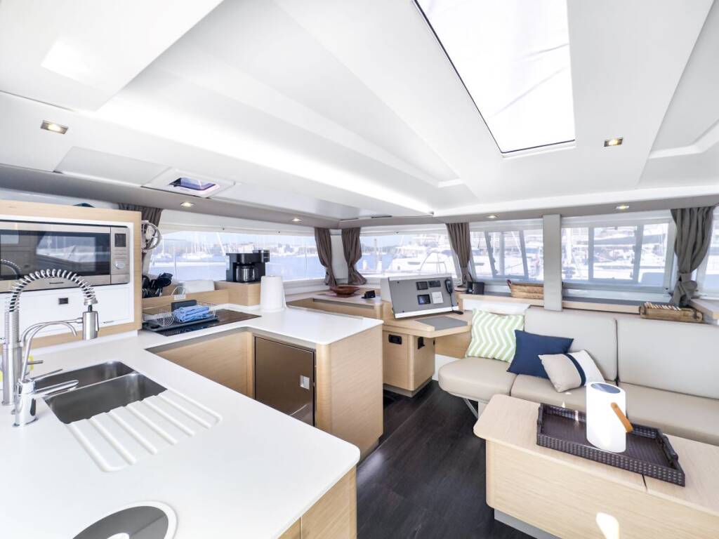 Fountaine Pajot Astrea 42 Maestro Serenity Now