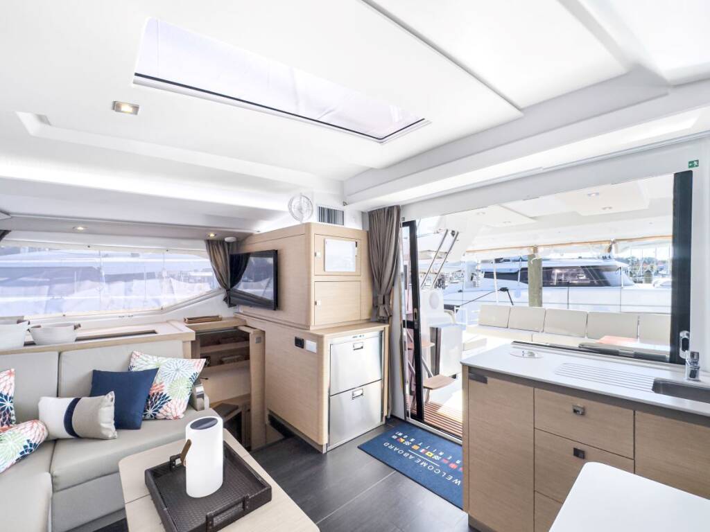 Fountaine Pajot Astrea 42 Maestro Serenity Now