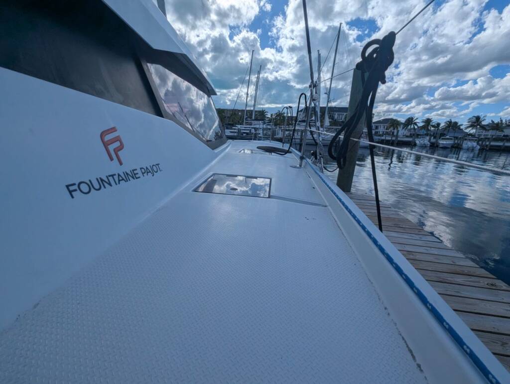 Fountaine Pajot Astrea 42 EDEN BLUE 