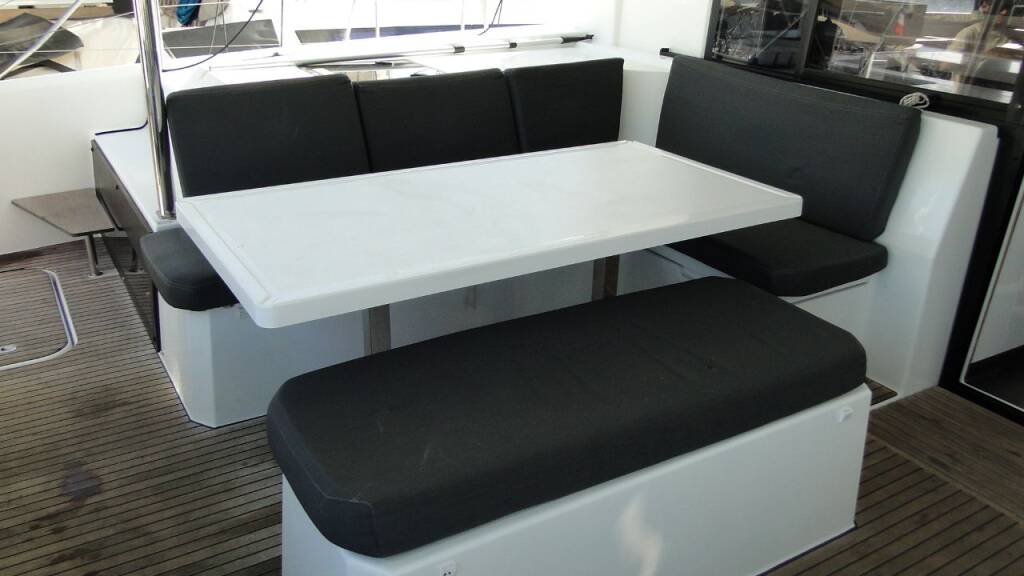 Fountaine Pajot Astrea 42 NARNIA