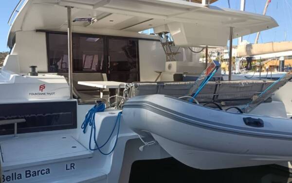 Fountaine Pajot Astrea 42 BELLA BARCA 