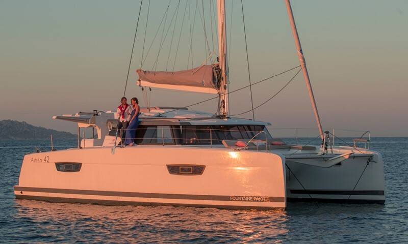 Katamaran Fountaine Pajot Astrea 42 HAKUNA MATATA I