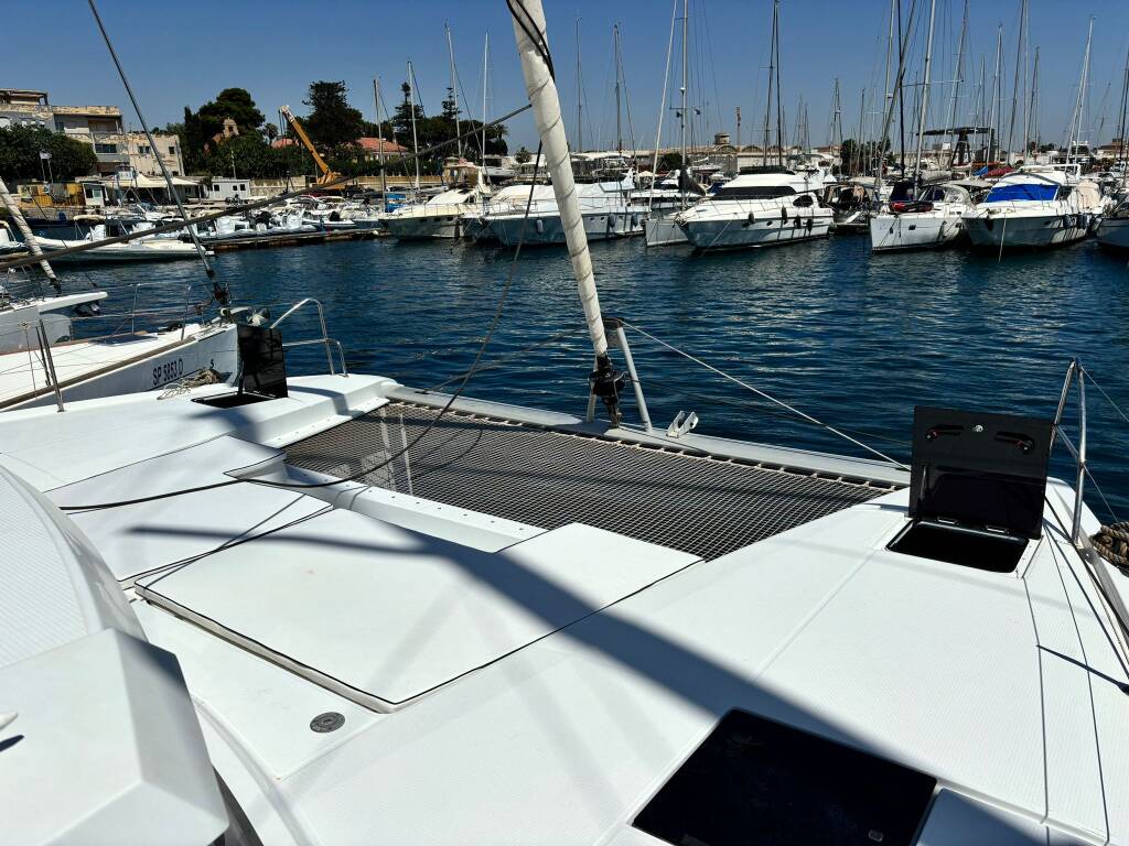 Fountaine Pajot Astrea 42 Timeless Planet