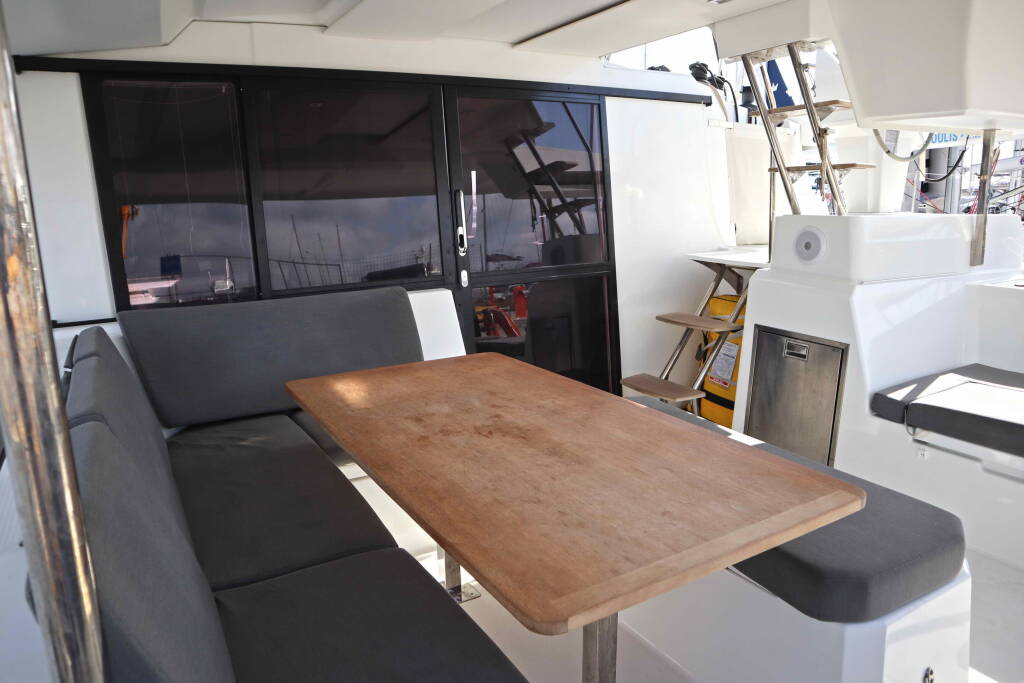 Fountaine Pajot Astrea 42 