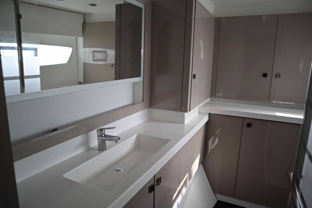 Fountaine Pajot Astrea 42 