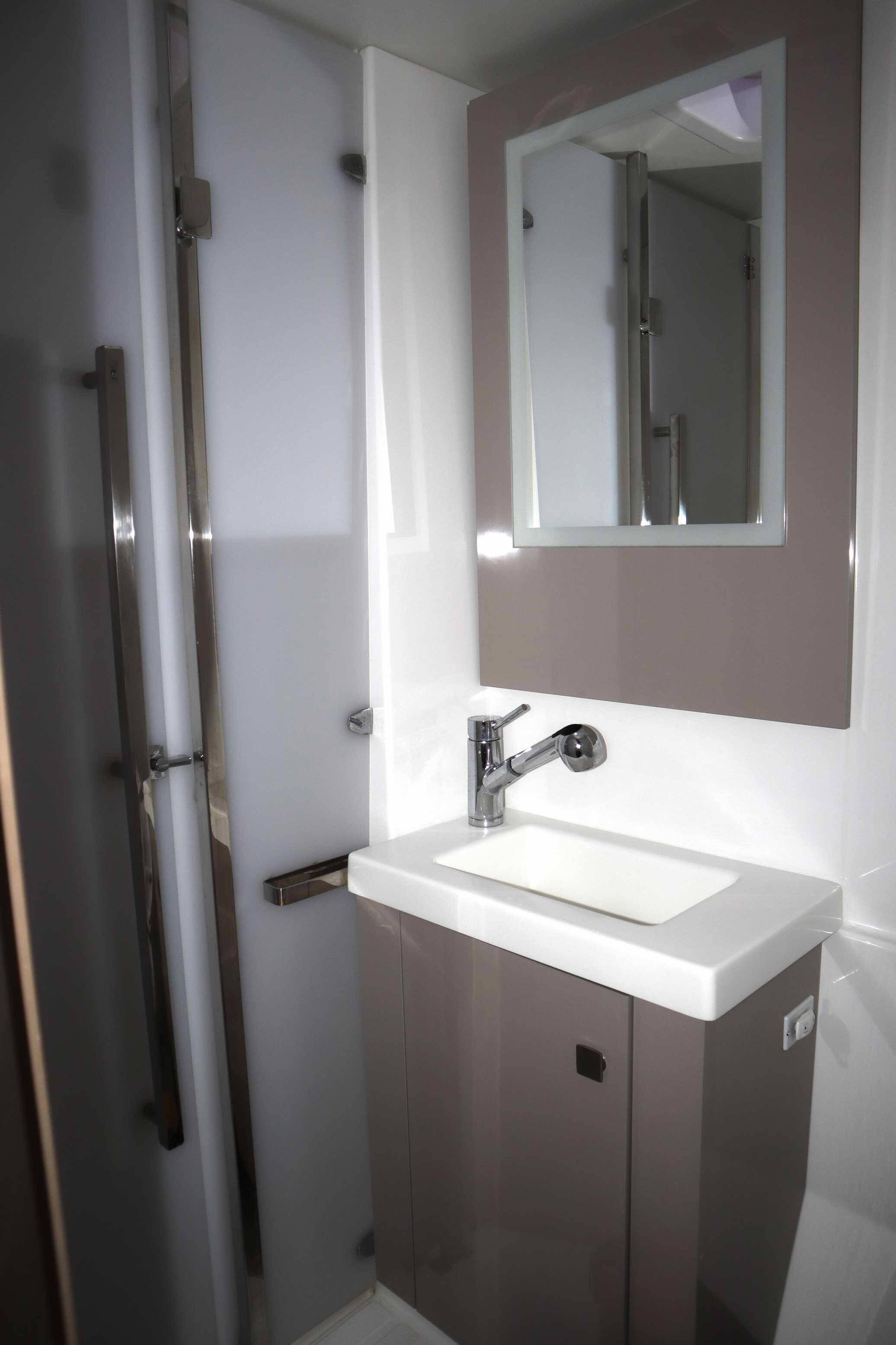 Fountaine Pajot Astrea 42 