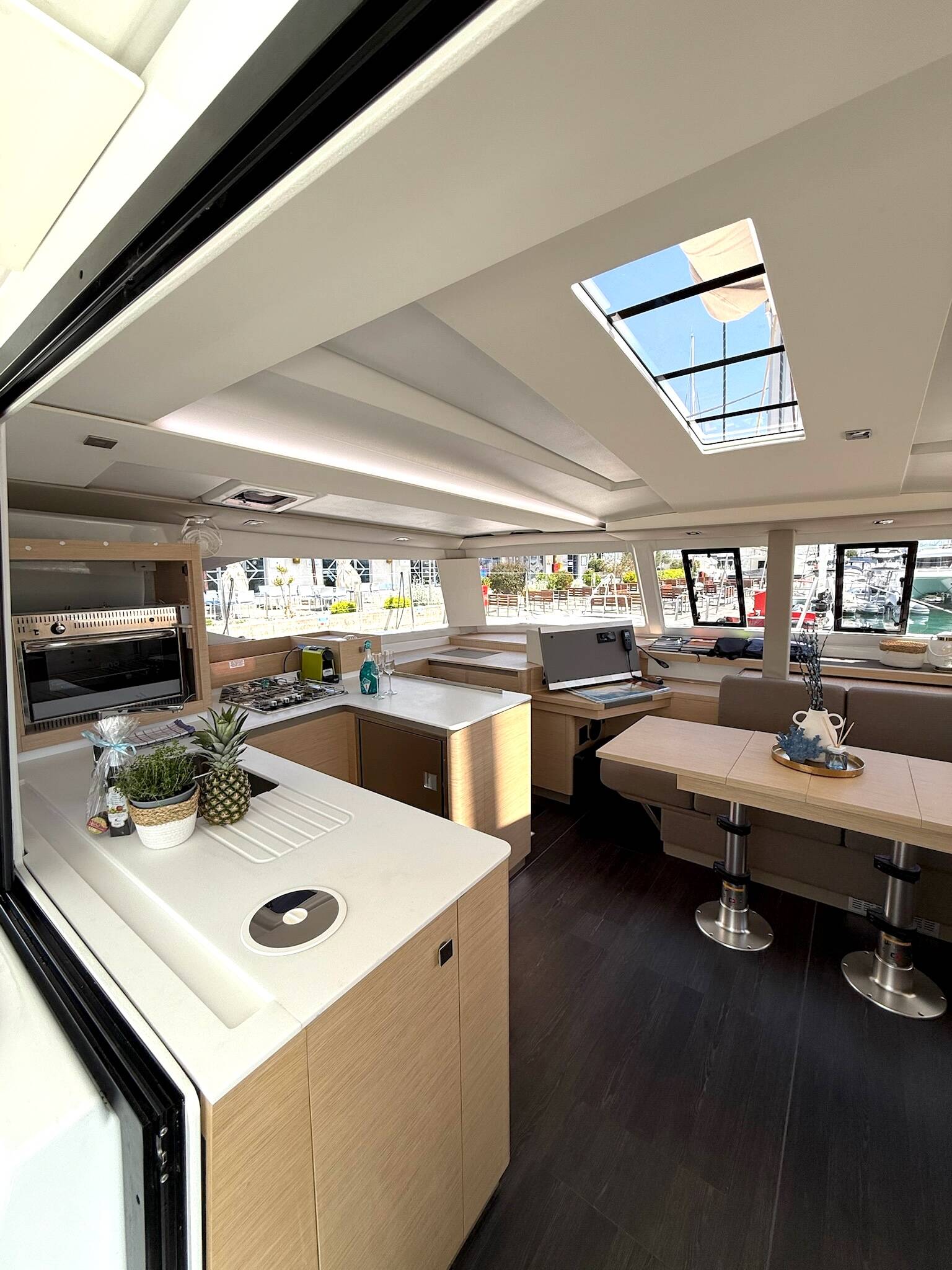 Fountaine Pajot Astrea 42 Ocean Allure