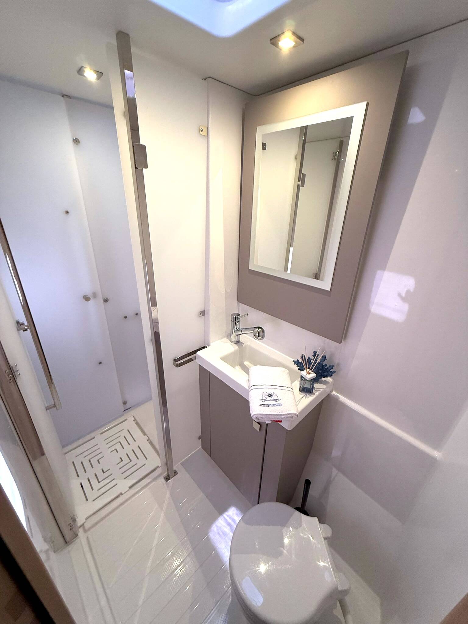 Fountaine Pajot Astrea 42 Ocean Allure