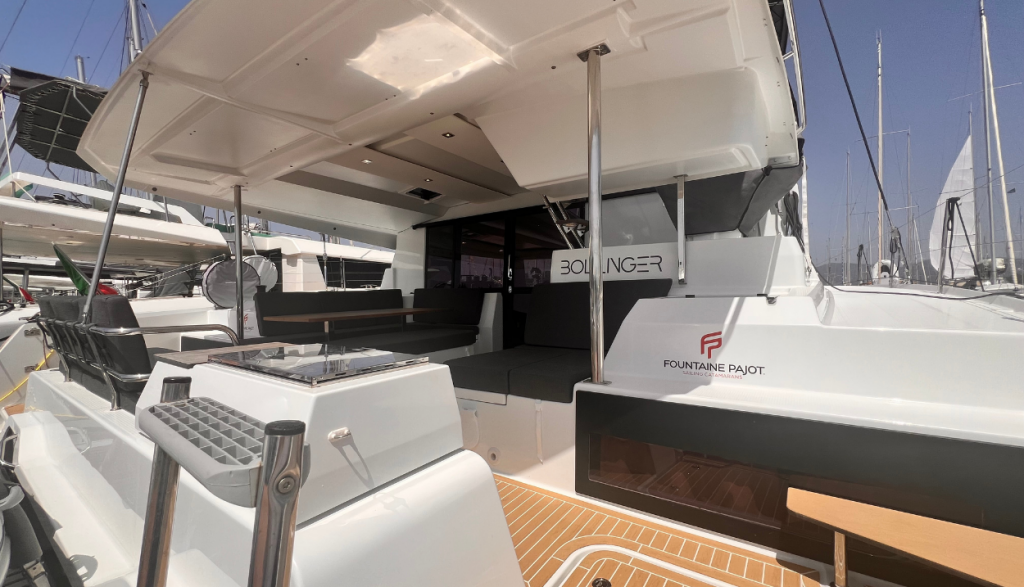 Fountaine Pajot Astrea 42 Bollinger