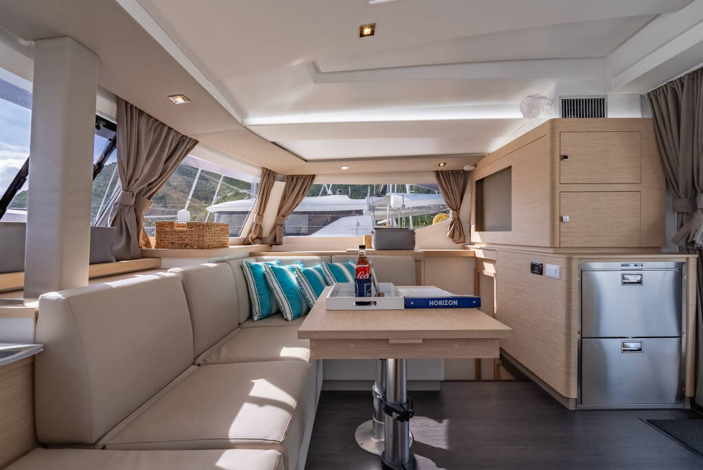 Fountaine Pajot Astrea 42 Rendezvous III