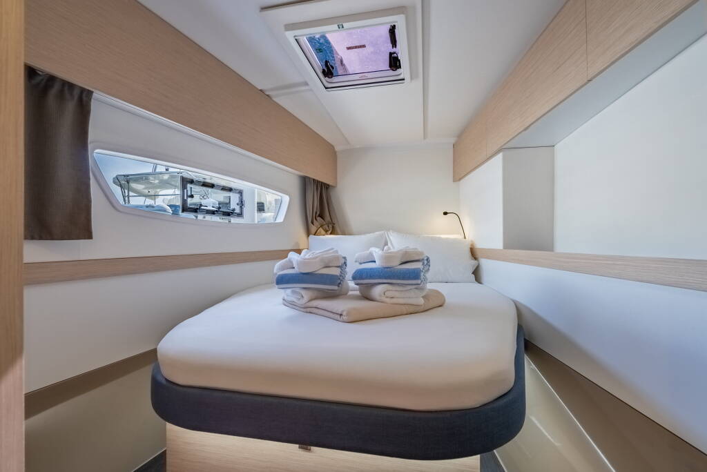 Fountaine Pajot Astrea 42 Rendezvous III