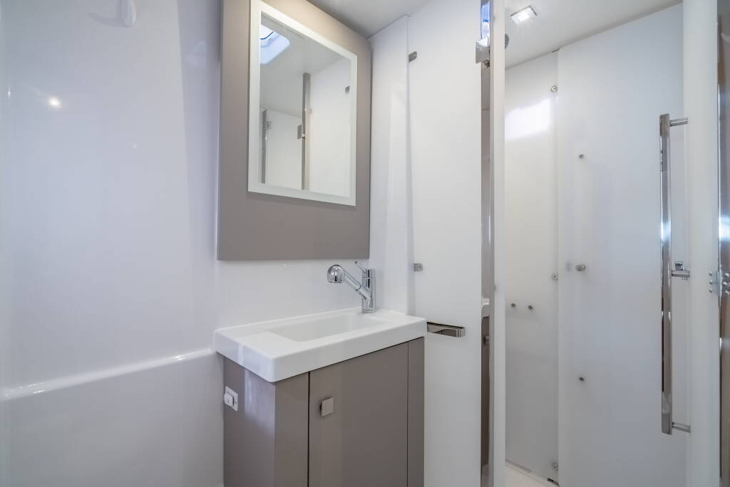 Fountaine Pajot Astrea 42 Rendezvous III