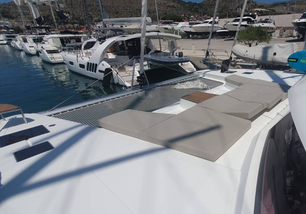 Catamaran Fountaine Pajot Aura 51 Sunrise