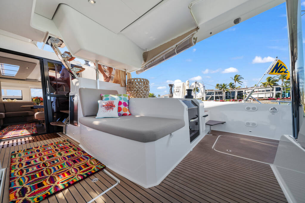 Fountaine Pajot Aura 51 Halcyon
