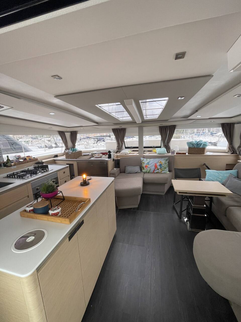 Katamaran Fountaine Pajot Aura 51 Panthours