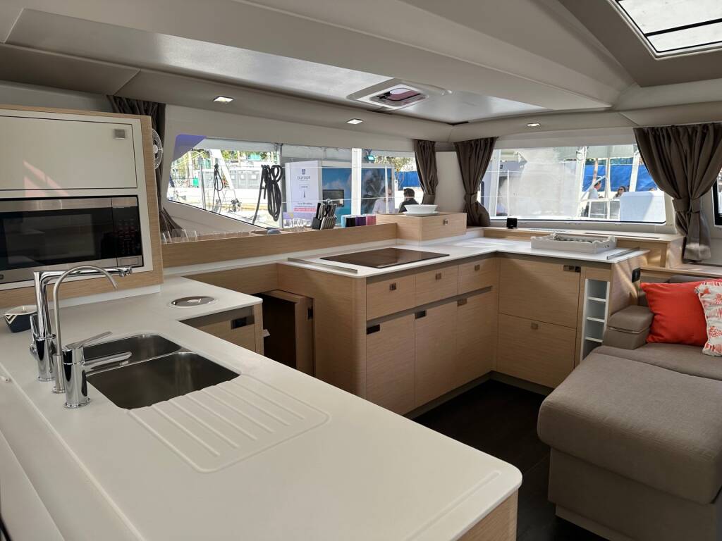Fountaine Pajot Elba 45 Aboat Time