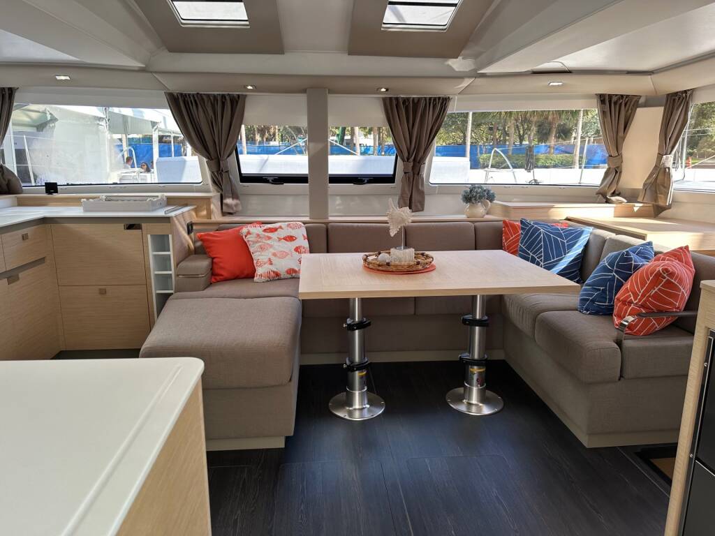 Fountaine Pajot Elba 45 Aboat Time