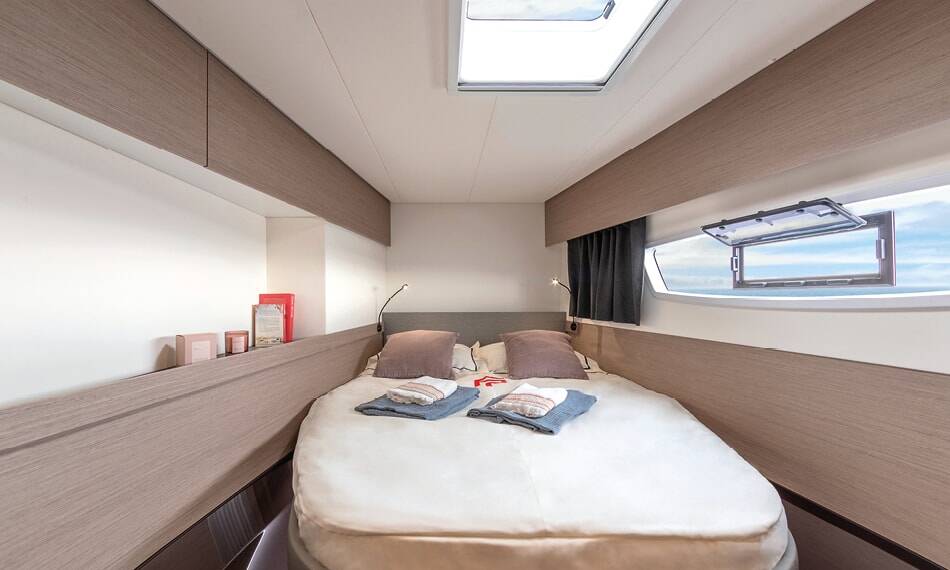 Katamaran Fountaine Pajot Elba 45 Alternate Current