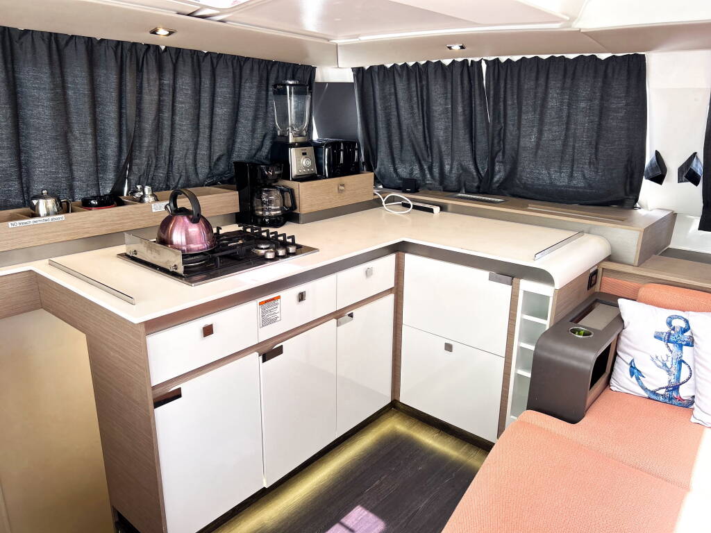 Fountaine Pajot Elba 45 Detour