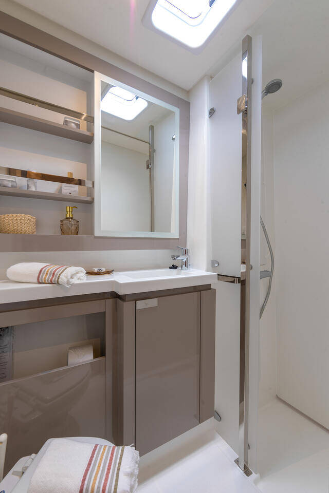 Katamaran Fountaine Pajot Elba 45 Be Hang Loose