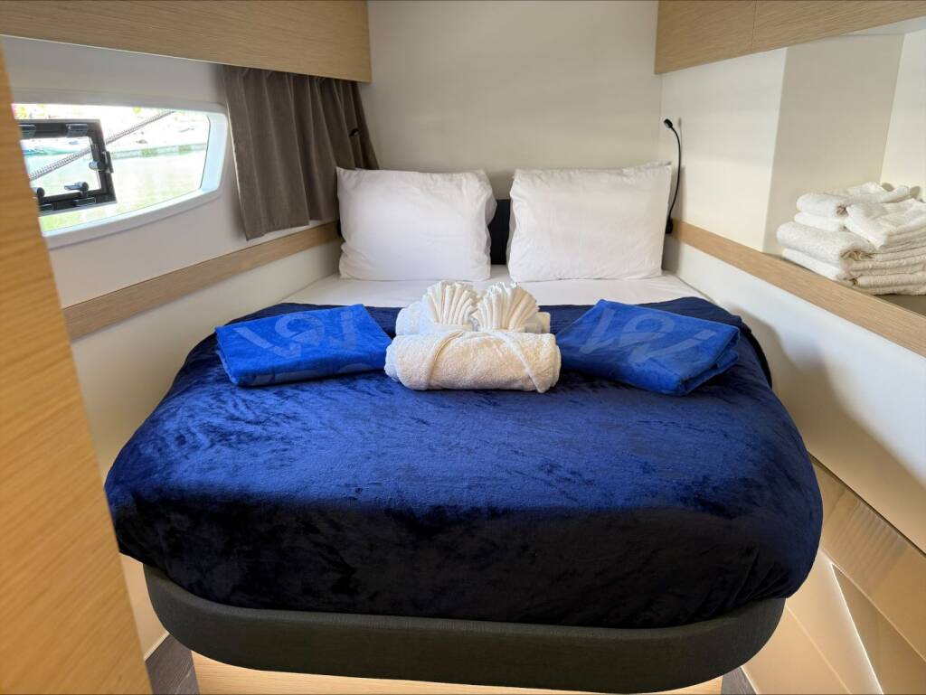 Fountaine Pajot Elba 45 