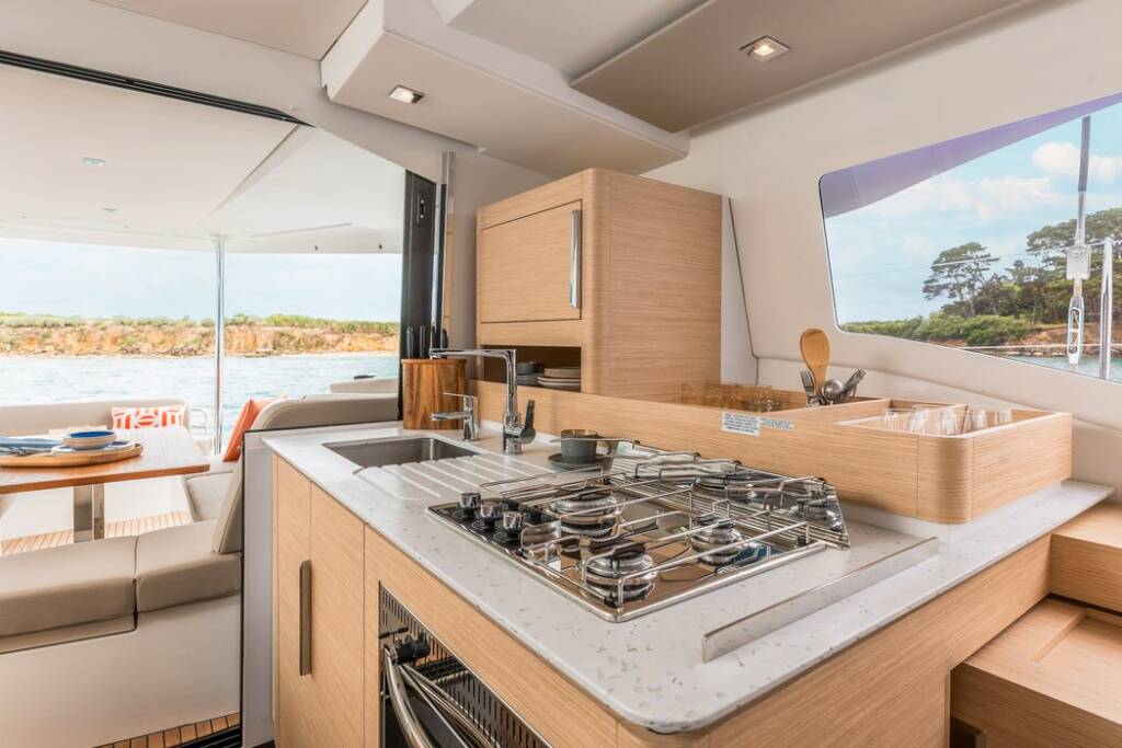Fountaine Pajot FP 41 Quatuor 4 Barbara