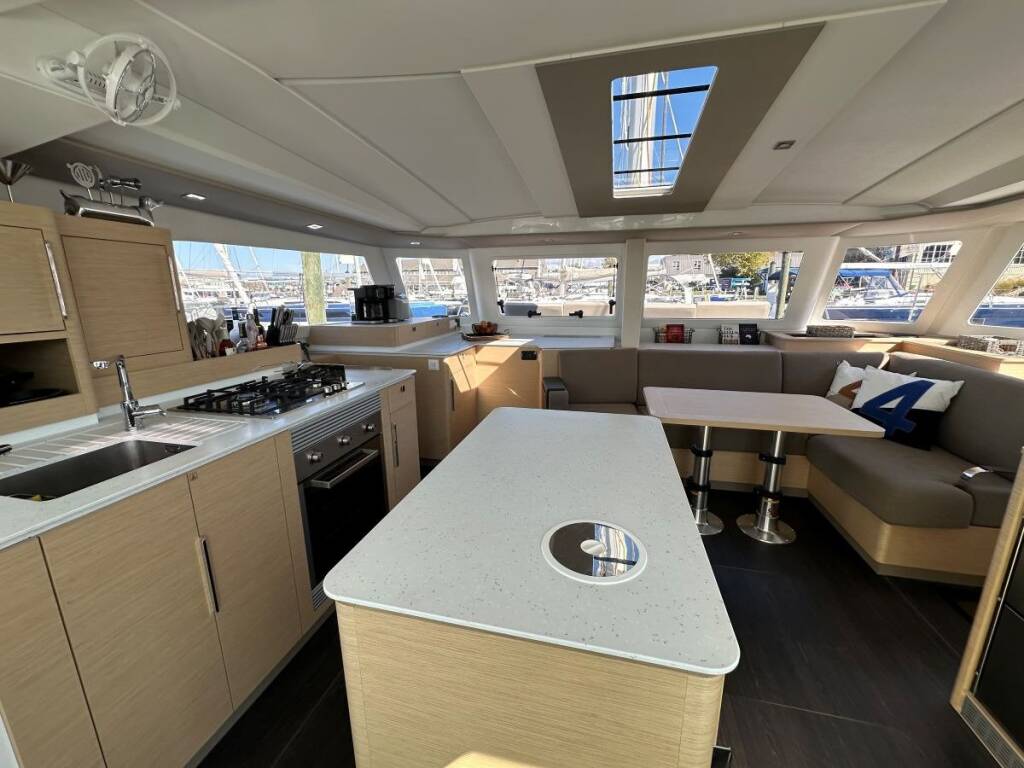 Fountaine Pajot FP 44 Maestro Selah