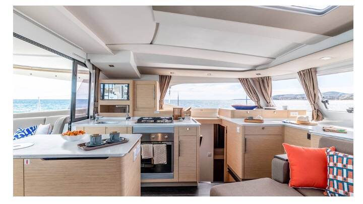 Fountaine Pajot FP 44 Maestro CinSéLuna