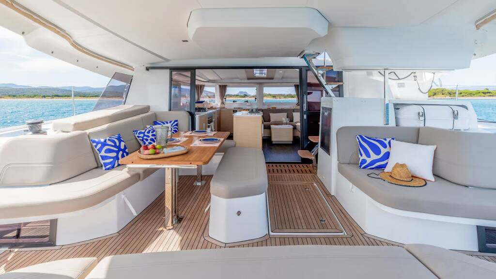 Fountaine Pajot FP 44 Quatuor Magic Hour