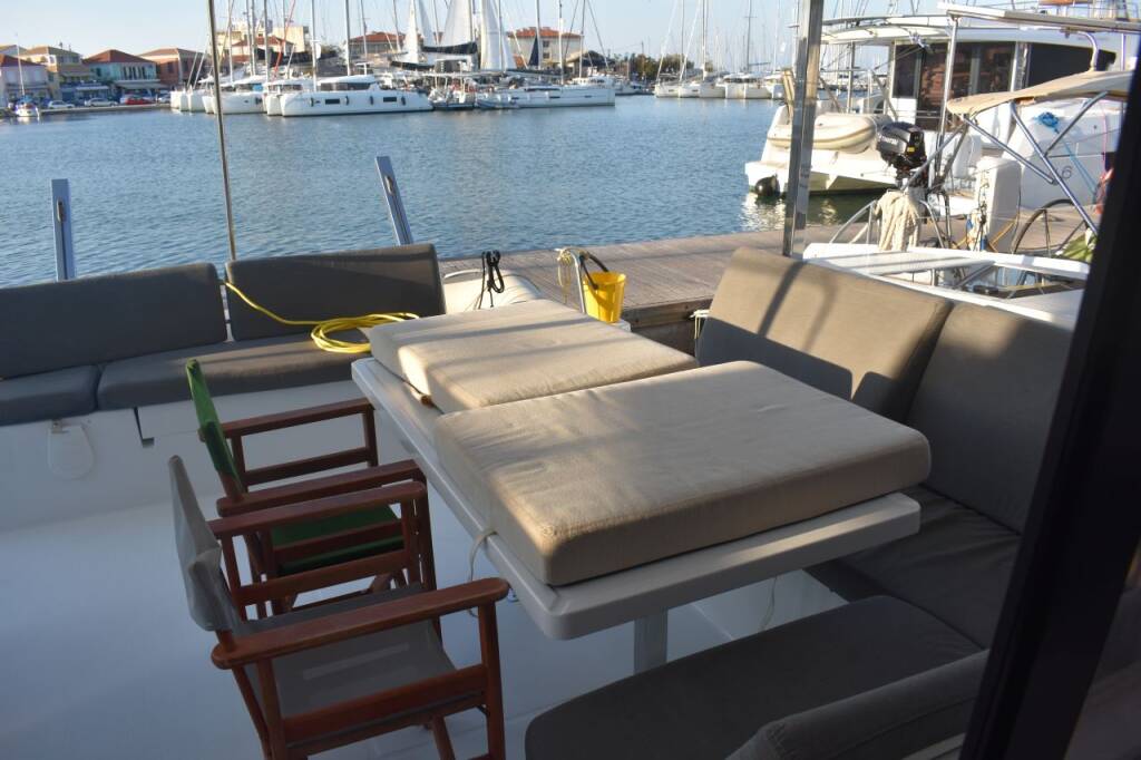 Fountaine Pajot Isla 40 SEA BREEZE 