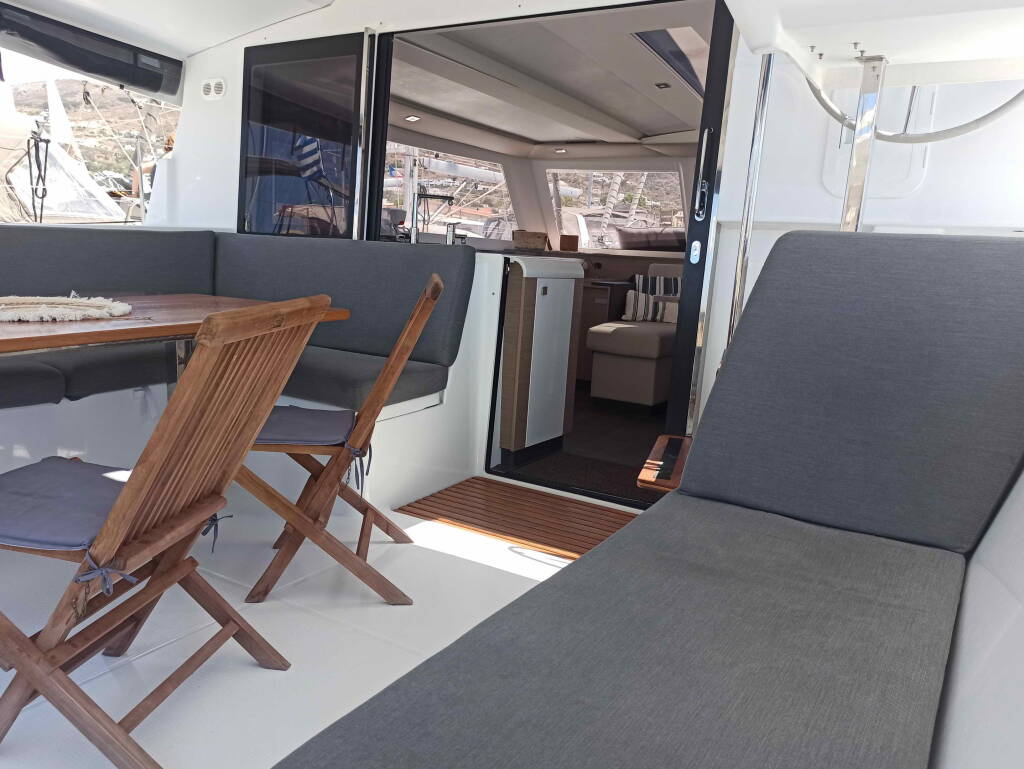 Fountaine Pajot Isla 40 Almiriki