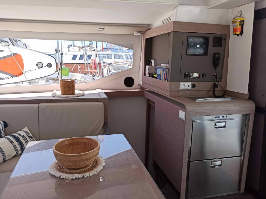 Fountaine Pajot Isla 40 Almiriki
